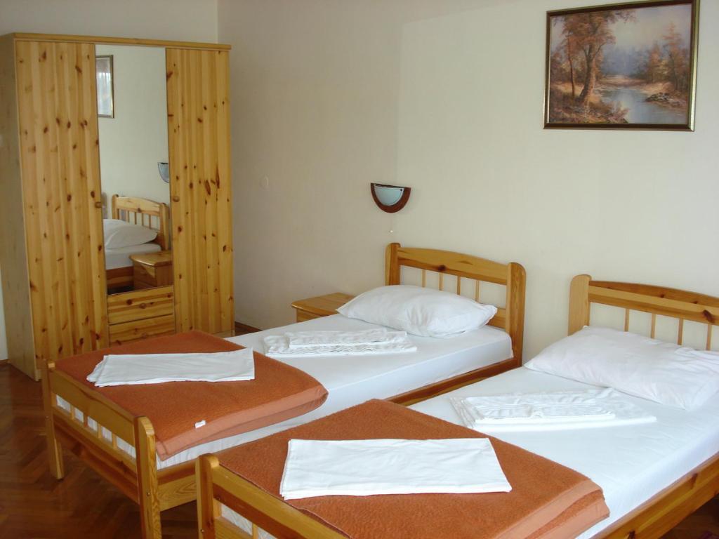 Rooms Bijela Ruza Велика Гориця Номер фото