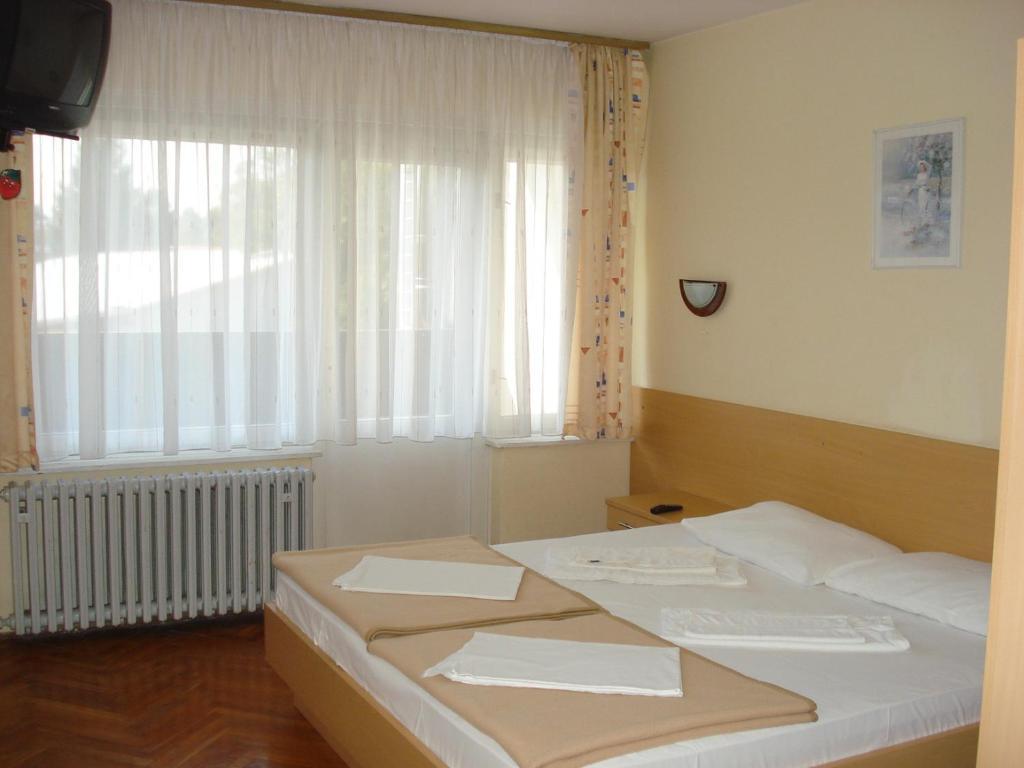 Rooms Bijela Ruza Велика Гориця Номер фото